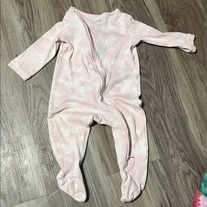 Ok!e Dokie Light Pink White Tye Dye Long Sleeve Footed Sleeper; 9 Months Girls